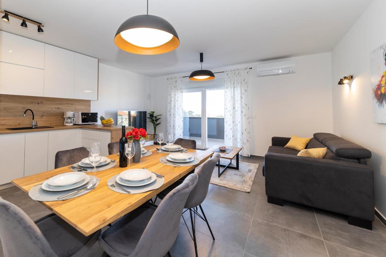 Apartment Diadora Задар Екстериор снимка